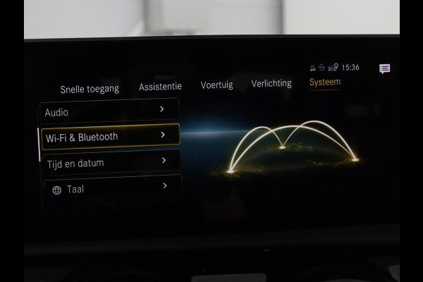 Mercedes-Benz CLA-Klasse 180 Business Solution AMG | Stoelverwarming | Leder/Alcantara | Navigatie | Park Assist | Widescreen | Full LED | Climate control | Bluetooth | Cruise control | Sportstoelen