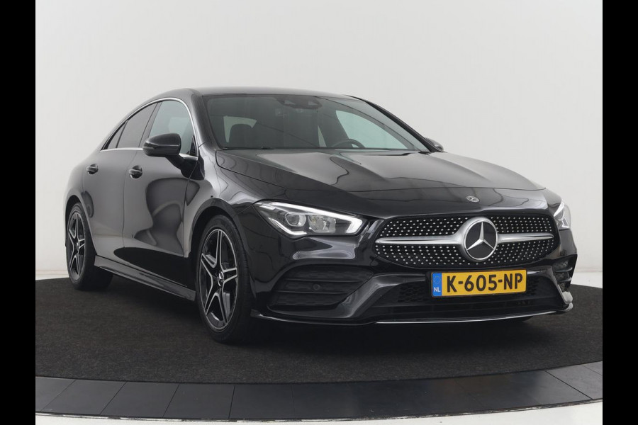 Mercedes-Benz CLA-Klasse 180 Business Solution AMG | Stoelverwarming | Leder/Alcantara | Navigatie | Park Assist | Widescreen | Full LED | Climate control | Bluetooth | Cruise control | Sportstoelen