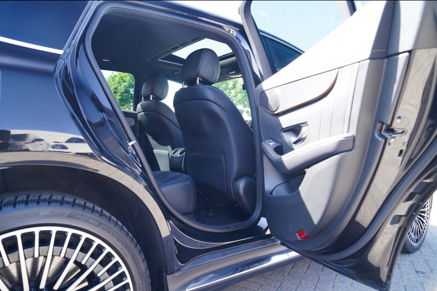 Mercedes-Benz EQC 400 4MATIC AMG Line Premium Plus 80 kWh |Camera | Lane assist | Stoelverwarming