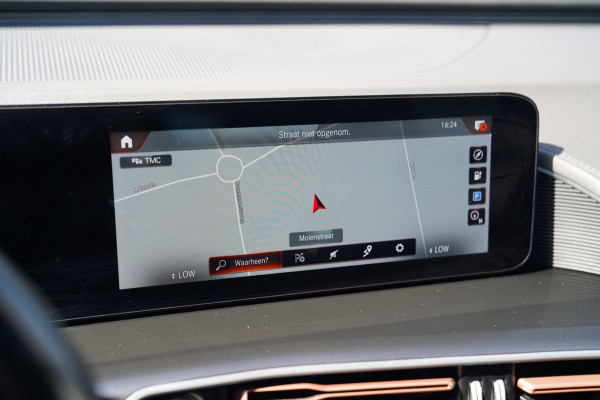Mercedes-Benz EQC 400 4MATIC AMG Line Premium Plus 80 kWh |Camera | Lane assist | Stoelverwarming