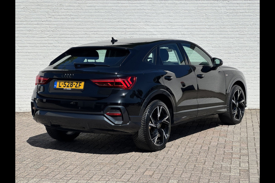 Audi Q3 Sportback 35 TFSI S-line Adaptive cruise Digitaal dashboard Led Clima Stoelverwarming Carplay