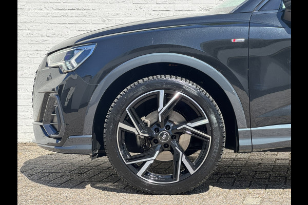 Audi Q3 Sportback 35 TFSI S-line Adaptive cruise Digitaal dashboard Led Clima Stoelverwarming Carplay