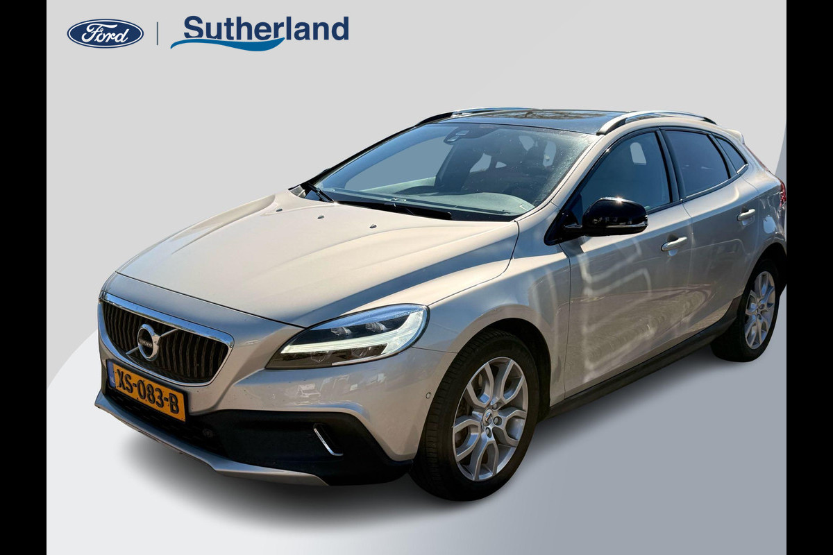 Volvo V40 Cross Country 1.5 T3 Polar+ Luxury | 150pk | Leder interieur | Panoramadak | Navigatie | Stoelverwarming |
