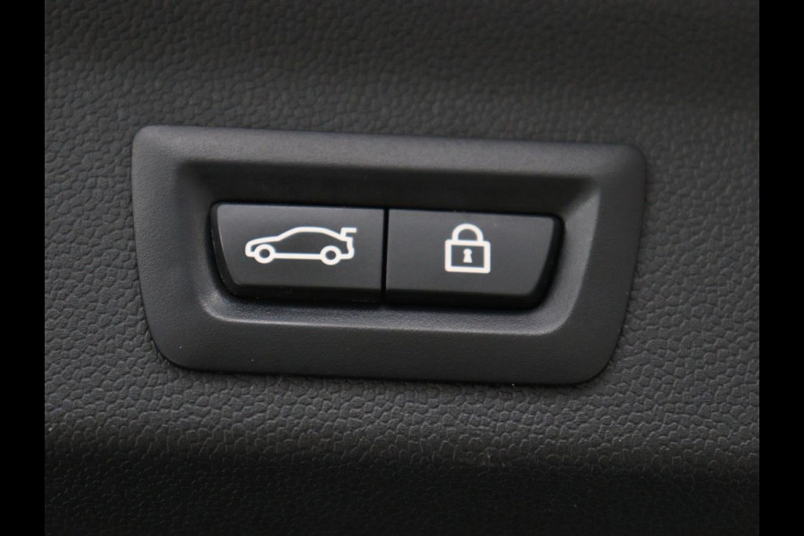 MINI Countryman 1.5 Cooper S E ALL4 Chili | SOH 85,5% | Half leder | Carplay | Navigatie | Full LED | Sportstoelen | Climate control | Keyless | Cruise control | PHEV | Plug In