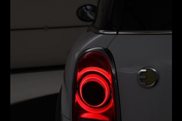 MINI Countryman 1.5 Cooper S E ALL4 Chili | SOH 85,5% | Half leder | Carplay | Navigatie | Full LED | Sportstoelen | Climate control | Keyless | Cruise control | PHEV | Plug In