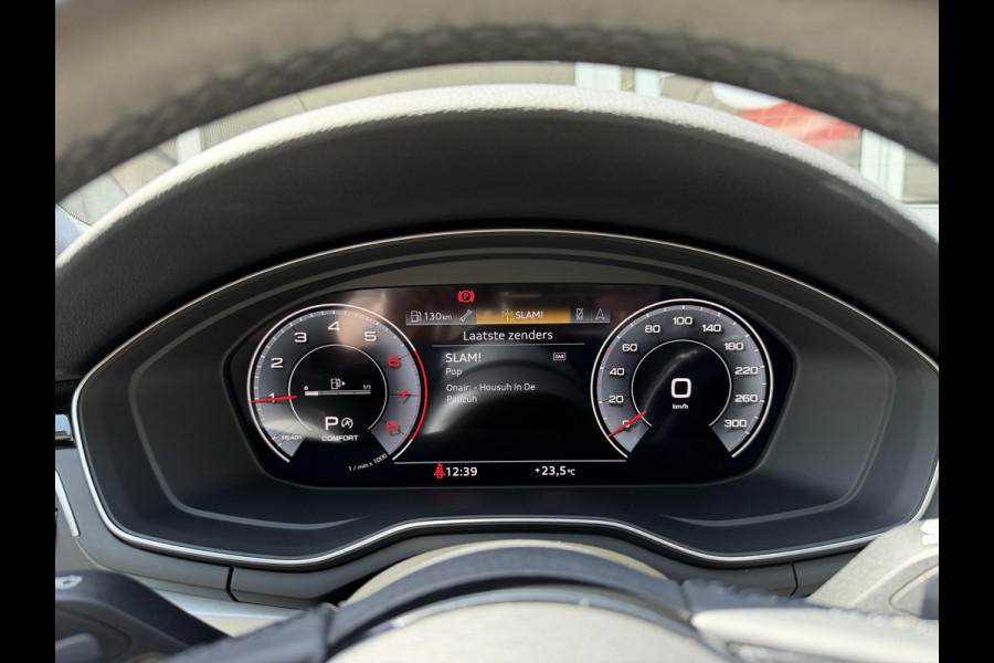 Audi A4 Avant 35 TFSI Business Edition / Automaat / Afn. Trekhaak (1.500KG) / Carplay / Camera /