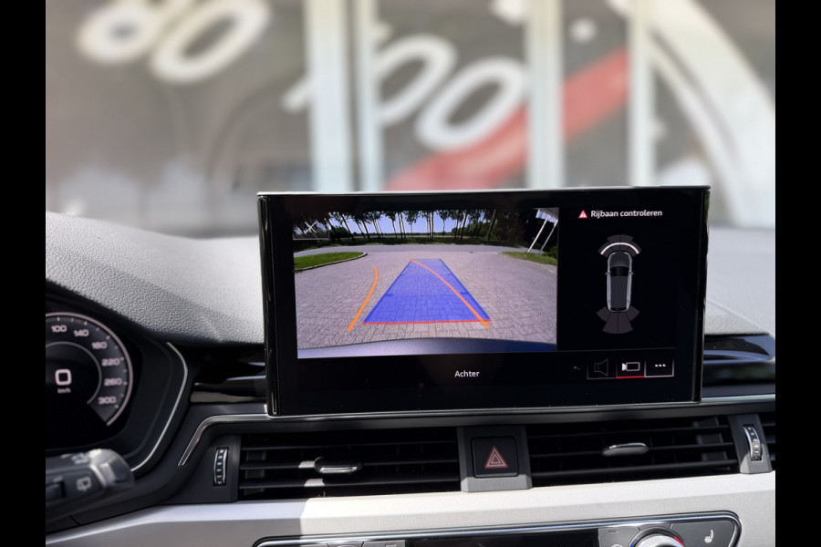 Audi A4 Avant 35 TFSI Business Edition / Automaat / Afn. Trekhaak (1.500KG) / Carplay / Camera /