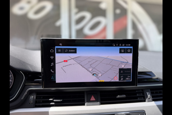 Audi A4 Avant 35 TFSI Business Edition / Automaat / Afn. Trekhaak (1.500KG) / Carplay / Camera /