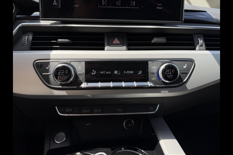 Audi A4 Avant 35 TFSI Business Edition / Automaat / Afn. Trekhaak (1.500KG) / Carplay / Camera /