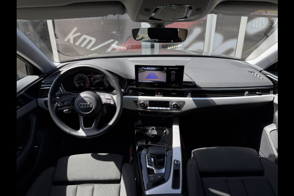 Audi A4 Avant 35 TFSI Business Edition / Automaat / Afn. Trekhaak (1.500KG) / Carplay / Camera /