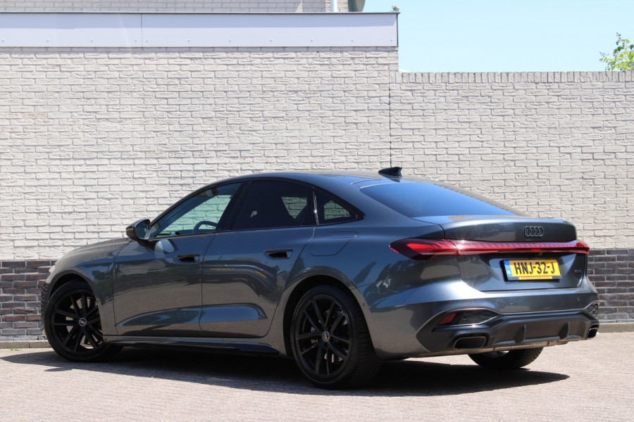 Audi A5 Limousine 2.0 e-hybrid quattro S edition | Trekhaak | Origineel NL |  Stoelverwarming | Elek. achterklep |