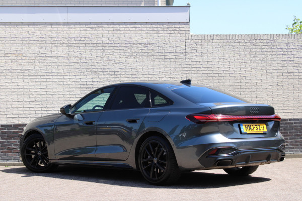 Audi A5 Limousine 2.0 e-hybrid quattro S edition | Trekhaak | Origineel NL |  Stoelverwarming | Elek. achterklep |