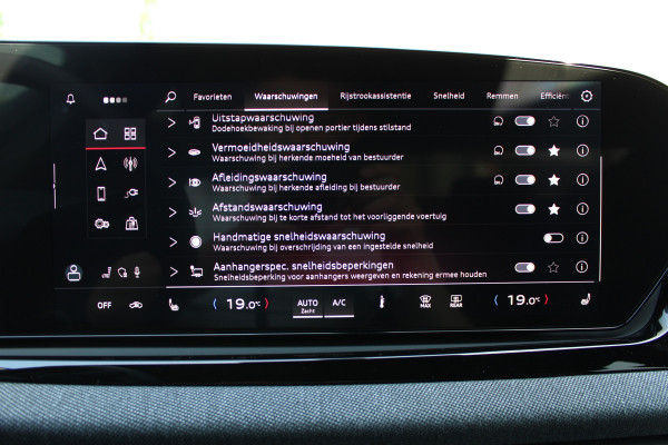 Audi A5 Limousine 2.0 e-hybrid quattro S edition | Trekhaak | Origineel NL |  Stoelverwarming | Elek. achterklep |