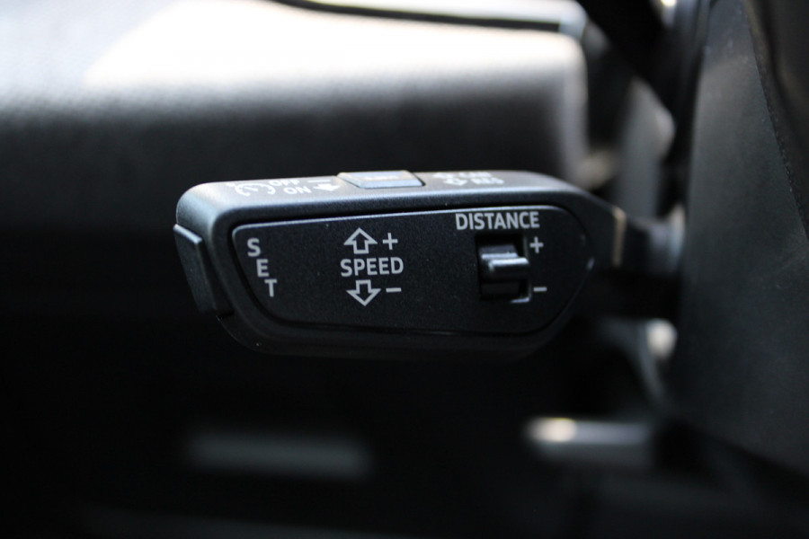 Audi A5 Limousine 2.0 e-hybrid quattro S edition | Trekhaak | Origineel NL |  Stoelverwarming | Elek. achterklep |