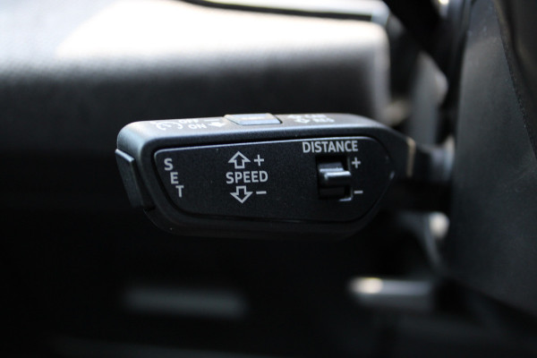 Audi A5 Limousine 2.0 e-hybrid quattro S edition | Trekhaak | Origineel NL |  Stoelverwarming | Elek. achterklep |