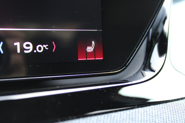 Audi A5 Limousine 2.0 e-hybrid quattro S edition | Trekhaak | Origineel NL |  Stoelverwarming | Elek. achterklep |