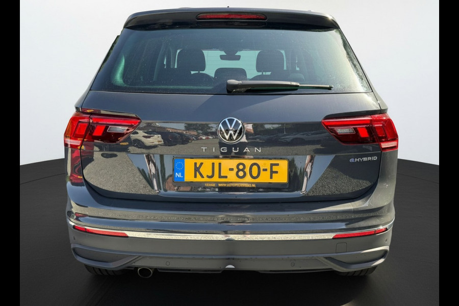 Volkswagen Tiguan TSI 245PK HYBRIDE DSG LIFE TREKHAAK/NAVI/VIRTUAL/SFEERVERL.