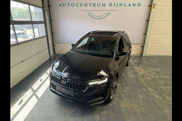 Škoda Karoq 1.5 TSI ACT Sportline Business Automaat, Panoramadak, Stoelverwarming