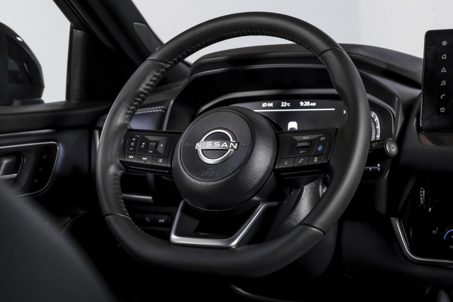 Nissan QASHQAI 1.5 e-Power 190 PK Tekna Plus Orig. NL | Panodak | Dig. Cockpit | Adapt. Cruise | Winterpakket | Memory+Massage| 360 Camera | NAV + App. Connect | HUD | ECC | Elek. Klep | LM 20" |