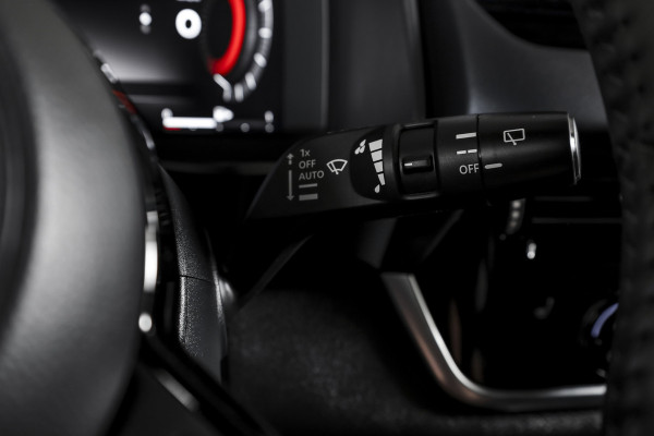 Nissan QASHQAI 1.5 e-Power 190 PK Tekna Plus Orig. NL | Panodak | Dig. Cockpit | Adapt. Cruise | Winterpakket | Memory+Massage| 360 Camera | NAV + App. Connect | HUD | ECC | Elek. Klep | LM 20" |