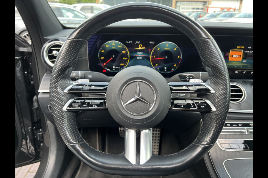 Mercedes-Benz E-Klasse 220 d AMG Line panoramadak night
