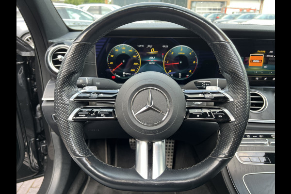 Mercedes-Benz E-Klasse 220 d AMG Line panoramadak night