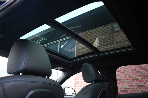 BMW 1-serie 120 M-Sport Pano ACC 360 HUD Shadowline 18inch