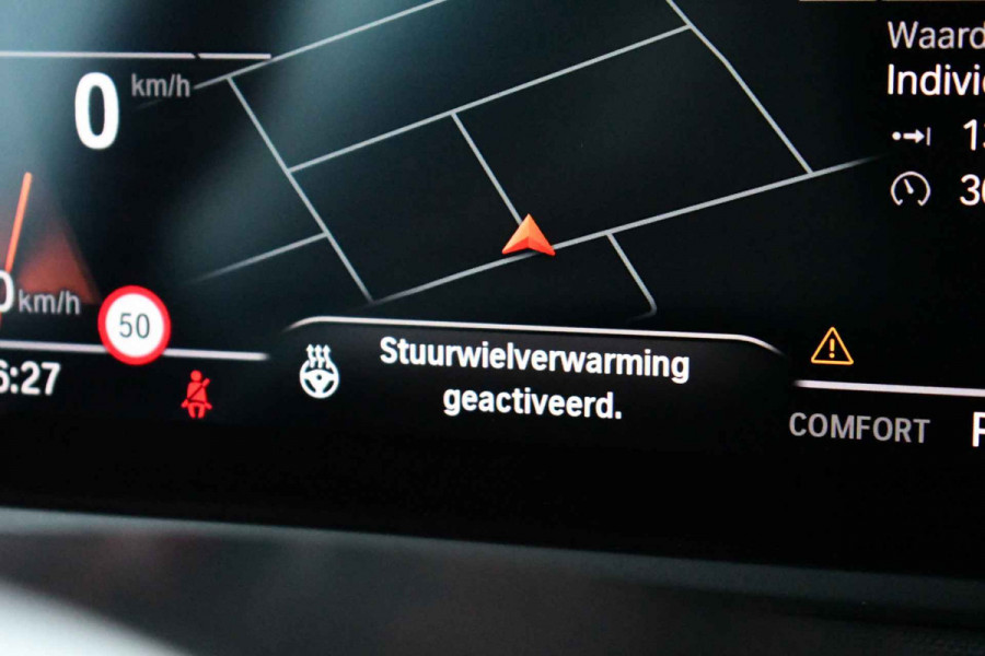 BMW 1-serie 120 M-Sport Pano ACC 360 HUD Shadowline 18inch