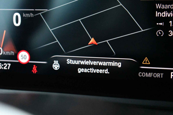 BMW 1-serie 120 M-Sport Pano ACC 360 HUD Shadowline 18inch