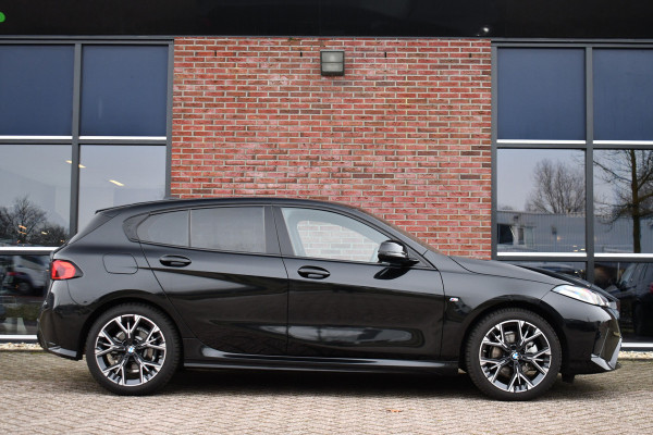 BMW 1-serie 120 M-Sport Pano ACC 360 HUD Shadowline 18inch