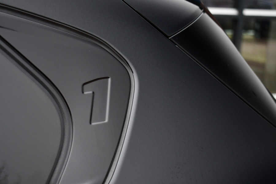 BMW 1-serie 120 M-Sport Pano ACC 360 HUD Shadowline 18inch