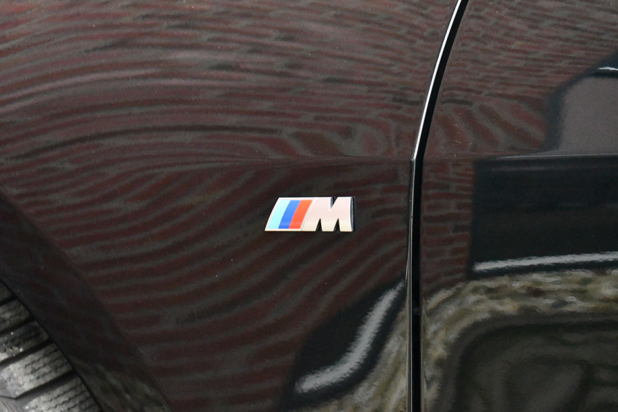 BMW 1-serie 120 M-Sport Pano ACC 360 HUD Shadowline 18inch