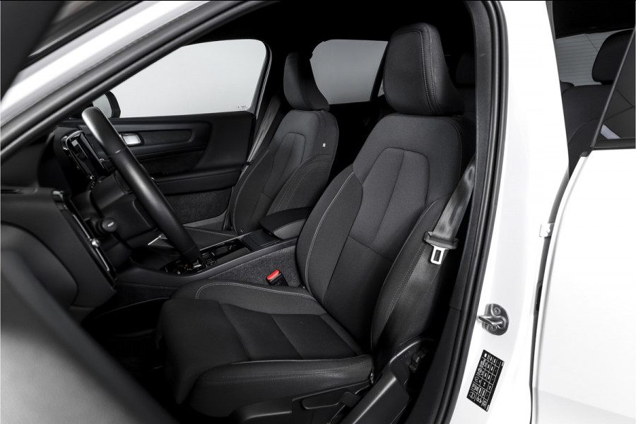 Volvo XC40 Recharge Plus 70 kWh Orig. NL | Dig. Cockpit | Adapt. Cruise | Stoel-+Stuurverw. | Elek. Klep | PDC | Camera | NAV+App. Connect | ECC | LM 19" |