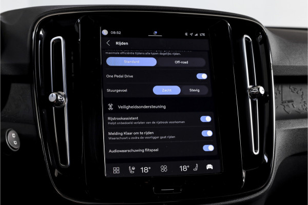 Volvo XC40 Recharge Plus 70 kWh Orig. NL | Dig. Cockpit | Adapt. Cruise | Stoel-+Stuurverw. | Elek. Klep | PDC | Camera | NAV+App. Connect | ECC | LM 19" |