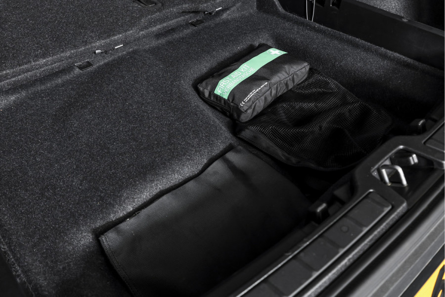 Volvo XC40 Recharge Plus 70 kWh Orig. NL | Dig. Cockpit | Adapt. Cruise | Stoel-+Stuurverw. | Elek. Klep | PDC | Camera | NAV+App. Connect | ECC | LM 19" |