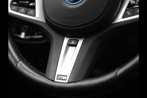 BMW iX3 M Sport 80 kWh 286pk Dealer O.H. | Trekhaak Af Fabriek | Panodak | Head Up | Adaptive Cruise | 360 Camera | Harman / Kardon | Lederen Sportstoelen Memory & Verwarmd | Laser LED | Stuur Verwarmd | Keyless | Blis | Sfeerverlichting | 20"L.M |