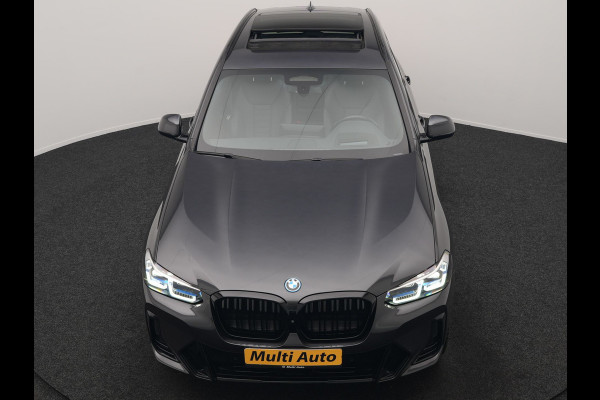 BMW iX3 M Sport 80 kWh 286pk Dealer O.H. | Trekhaak Af Fabriek | Panodak | Head Up | Adaptive Cruise | 360 Camera | Harman / Kardon | Lederen Sportstoelen Memory & Verwarmd | Laser LED | Stuur Verwarmd | Keyless | Blis | Sfeerverlichting | 20"L.M |