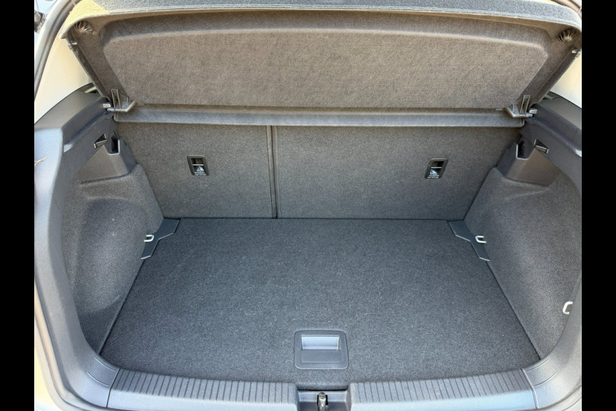 Volkswagen T-Cross 1.0 TSI Style