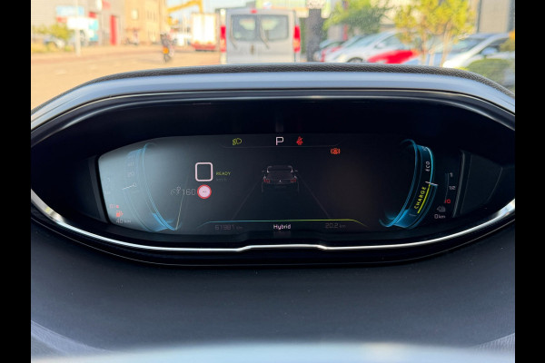 Peugeot 3008 1.6 HYbrid 225 Allure