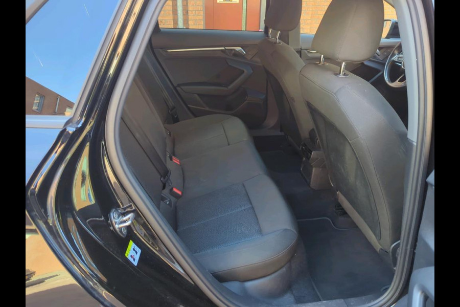 Audi A3 Sportback 30 TFSI Pro Line NL-AUTO | PDC | CARPLAY