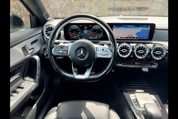 Mercedes-Benz A-Klasse 200 AMG 45 Styling Panoramadak Burmester CarPlay Sfeer 360 WideScreen Memory