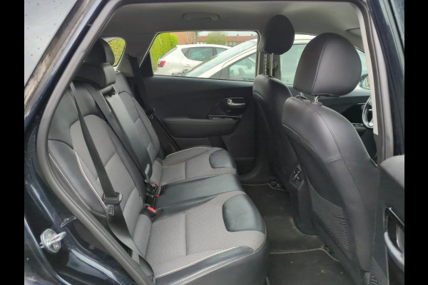 Kia e-Niro DynamicLine 64 kWh NL-AUTO | 1/2 LEDER | NAVI+CARPLAY