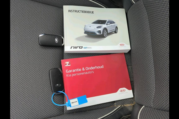 Kia e-Niro DynamicLine 64 kWh NL-AUTO | 1/2 LEDER | NAVI+CARPLAY