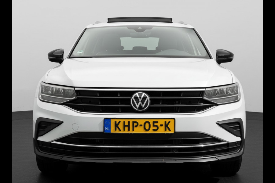 Volkswagen Tiguan e-Hybrid 245PK DSG LIFE VIRTUAL/PANORAMADAK/TREKHAAK/HEAD-UP