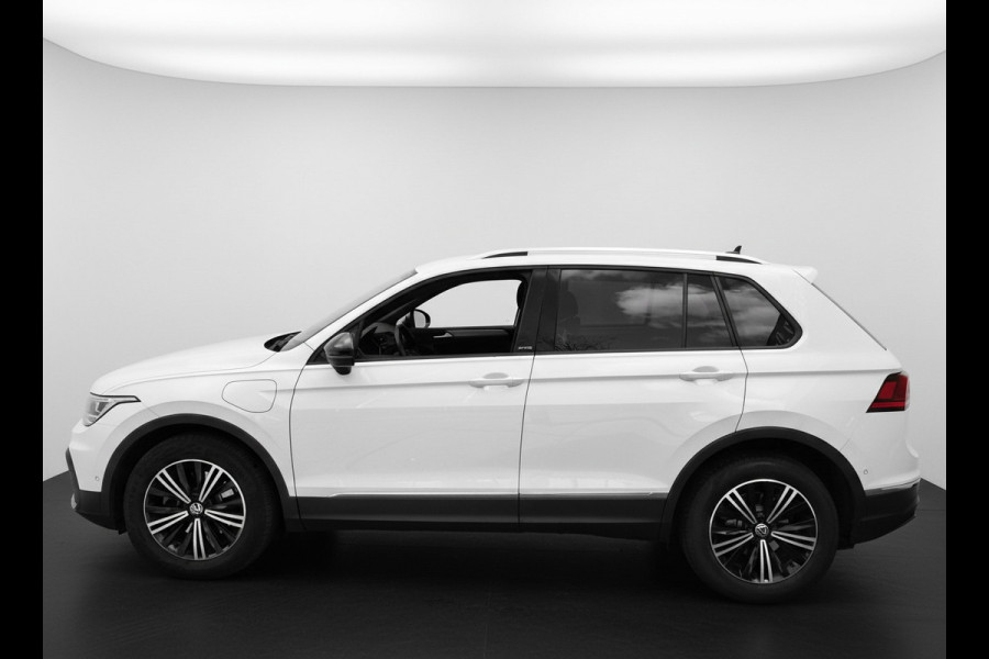Volkswagen Tiguan e-Hybrid 245PK DSG LIFE VIRTUAL/PANORAMADAK/TREKHAAK/HEAD-UP