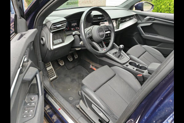 Audi A3 Sportback 35 TFSI S edition NL-AUTO | 1/2 LEDER | 150 PK