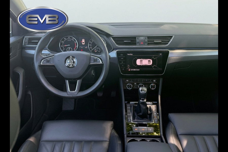 Škoda Superb 1.5 TSI ACT Style Business, LET OP: 18000 km! Origineel NL auto met nap, panoramadak, leder, 1 e eigenaar