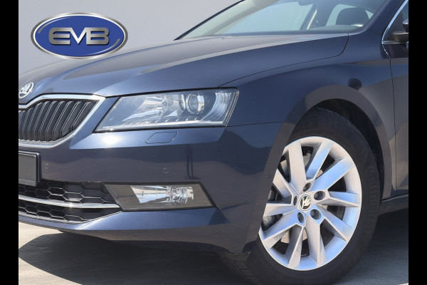 Škoda Superb 1.5 TSI ACT Style Business, LET OP: 18000 km! Origineel NL auto met nap, panoramadak, leder, 1 e eigenaar