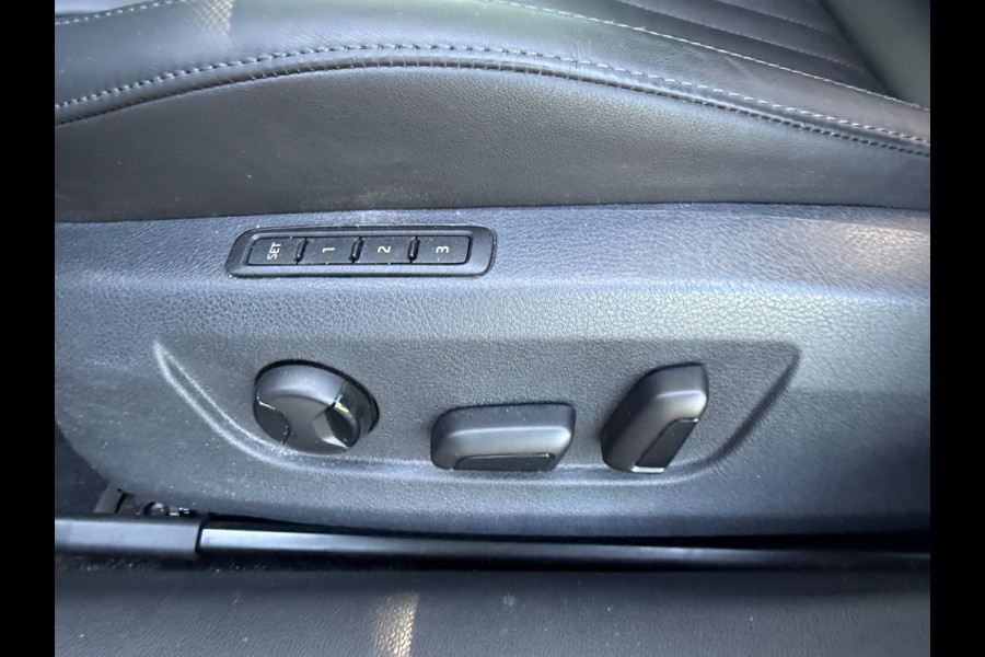 Škoda Superb 1.5 TSI ACT Style Business, LET OP: 18000 km! Origineel NL auto met nap, panoramadak, leder, 1 e eigenaar