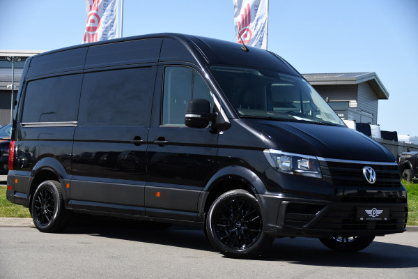 Volkswagen Crafter 35 2.0 TDI L3H3 Black Edition Camera, Cruise, Carplay, Automaat, Trekhaak, 140pk, Airco, Multimedia, Uniek!